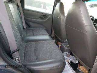 2001 Ford Escape XLS with VIN 1FMYU02191KA64617, listed as a Copart auction lot 83853044 with 187,594 mi miles and Salvage Title. Bid and sale history available at carsss.com. Image 11.