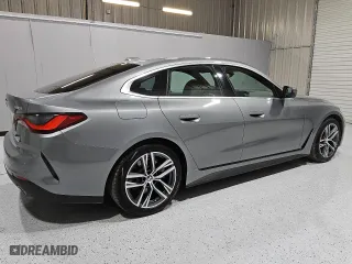 2024 BMW 4 Series 430i xDrive with VIN WBA73AV09RFS86054, listed as a Copart auction lot 52459395 with 27,653 mi miles and Clean Title. Bid and sale history available at carsss.com. Image 3.