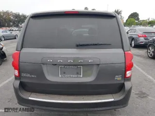 2017 Dodge Grand Caravan GT with VIN 2C4RDGEG5HR761229, listed as a IAAI auction lot 42029422 with 211,600 mi miles. Bid and sale history available at carsss.com. Image 16.