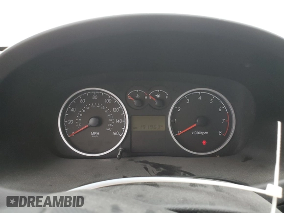 2008 Hyundai Tiburon GS z VIN KMHHM66DX8U290154, wystawiony jako Copart lot #67054434 z przebiegiem 191 963 mil mil oraz Nie do naprawy • Non repairable. Historia ofert i sprzedaży dostępna na DreamBid. Obrazek 9.