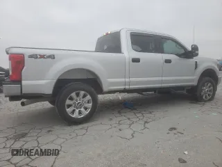 2018 Ford Super Duty F-250 SRW XL with VIN 1FT7W2B62JEB39366, listed as a Copart auction lot 45338955 with 161,626 mi miles and Clean Title. Bid and sale history available at carsss.com. Image 3.
