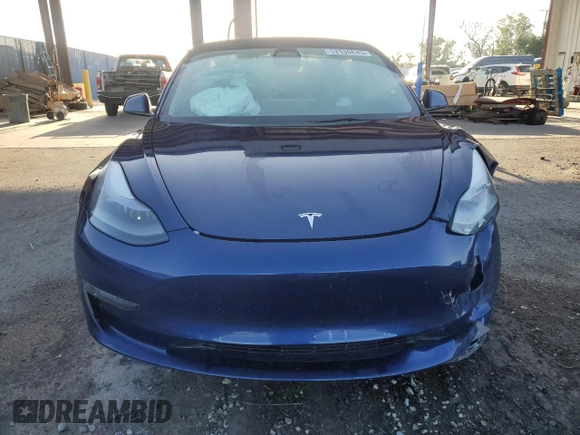 2023 Tesla Model 3 Performance z VIN 5YJ3E1EC5PF634178, wystawiony jako Copart lot #52530845 z przebiegiem 22 618 mil mil oraz Szkoda całkowita • Salvage title. Historia ofert i sprzedaży dostępna na DreamBid. Obrazek 5.