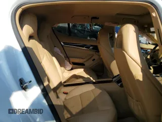 2014 Porsche Panamera с VIN WP0AA2A77EL008465, выставлен на аукционе Copart как лот 69671134 с пробегом Не указан миль и Чистый • Clean title. История ставок и продаж доступна на DreamBid. Изображение 10.