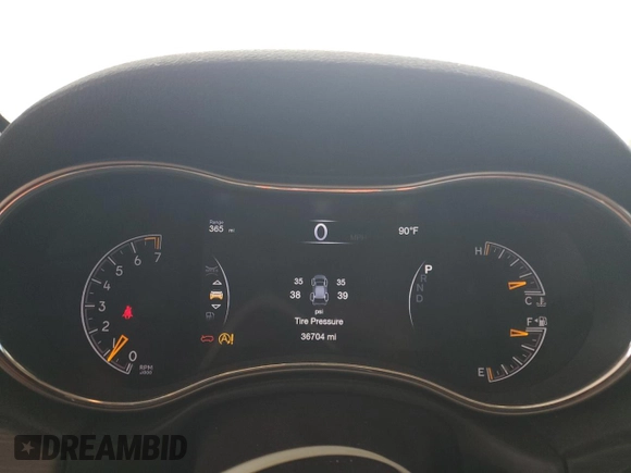 2019 Jeep Grand Cherokee Limited с VIN 1C4RJEBG1KC816874, выставлен на аукционе Copart как лот 58926935 с пробегом 36 704 миль миль и Списание • Salvage title. История ставок и продаж доступна на DreamBid. Изображение 9.