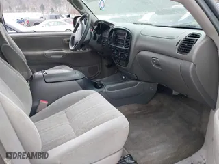 2005 Toyota Tundra SR5 with VIN 5TBBT44185S469957, listed as a IAAI auction lot 41306005 with 213,508 mi miles. Bid and sale history available at carsss.com. Image 5.