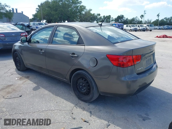 2012 Kia Forte EX with VIN KNAFU4A26C5586892, listed as a IAAI auction lot 41955870 with 170,364 mi miles. Bid and sale history available at carsss.com. Image 3.