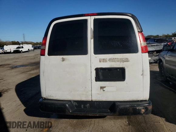 2008 Chevrolet Express Cargo Van with VIN 1GCGG25C681115006, listed as a Copart auction lot 76264604 with 386,126 mi miles and Salvage Title. Bid and sale history available at carsss.com. Image 6.