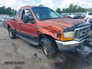 2000 Ford F-250 XL with VIN 1FTNX21F6YEE33630, listed as a IAAI auction lot 42702025 with 246,653 mi miles and . Bid and sale history available at DreamBid. Image 1.