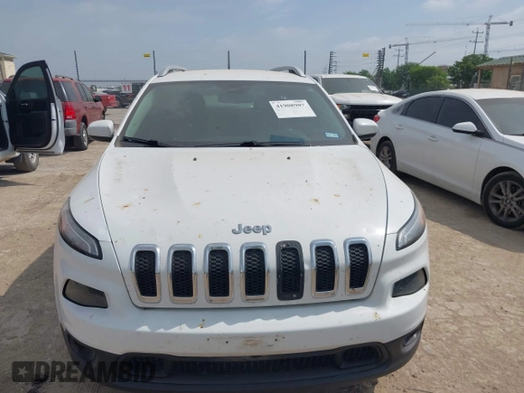 2018 Jeep Cherokee Latitude Plus with VIN 1C4PJLLX2JD557198, listed as a IAAI auction lot 41908907 with 155,195 mi miles and . Bid and sale history available at DreamBid. Image 6.
