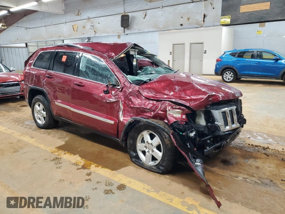 2013 Jeep Grand Cherokee Laredo with VIN 1C4RJFAG4DC635309, listed as a Copart auction lot 45188995 with 134,249 mi miles and Salvage Title. Bid and sale history available at carsss.com. Image 4.