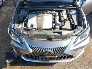 2020 Lexus ES with VIN 58ADZ1B11LU058221, listed as a IAAI auction lot 41838147 with 23,921 mi miles. Bid and sale history available at carsss.com. Image 10.
