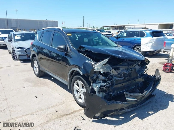 2014 Toyota RAV4 XLE with VIN 2T3WFREV6EW103184, listed as a IAAI auction lot 41966617 with 116,533 mi miles. Bid and sale history available at carsss.com. Image 1.