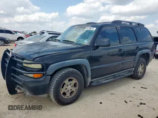 2001 Chevrolet Tahoe LT z VIN 1GNEK13T11R207478, wystawiony jako Copart lot #54766815 z przebiegiem 301 575 mil mil oraz Szkoda całkowita • Salvage title. Historia ofert i sprzedaży dostępna na DreamBid. Obrazek 1.