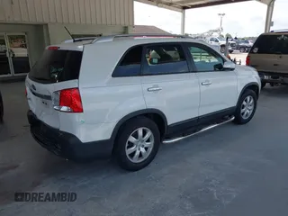2013 Kia Sorento LX with VIN 5XYKT3A69DG370190, listed as a IAAI auction lot 42456161 with 170,196 mi miles and . Bid and sale history available at DreamBid. Image 4.