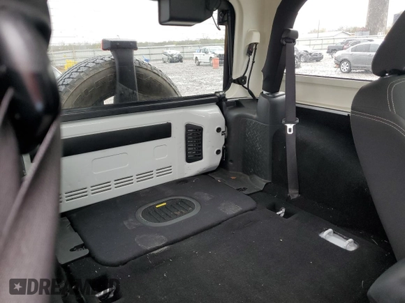 2018 Jeep Wrangler Arctic with VIN 1C4GJWBG6JL922961, listed as a Copart auction lot 50357365 with 46,876 mi miles and Salvage title. Bid and sale history available at DreamBid. Image 10.