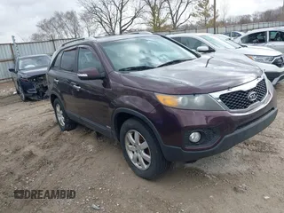 2011 Kia Sorento LX with VIN 5XYKTDA11BG085202, listed as a IAAI auction lot 41726128 with 181,210 mi miles. Bid and sale history available at carsss.com. Image 1.