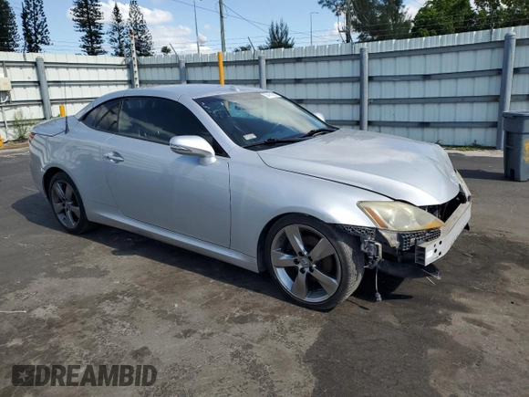 2010 Lexus IS 250 C z VIN JTHFF2C20A2506434, wystawiony jako Copart lot #55491365 z przebiegiem 203 942 mil mil oraz Szkoda całkowita • Salvage title. Historia ofert i sprzedaży dostępna na DreamBid. Obrazek 4.