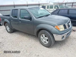 2005 Nissan Frontier LE with VIN 1N6AD07U45C451534, listed as a IAAI auction lot 42643704 with 233,237 mi miles and . Bid and sale history available at DreamBid. Image 1.