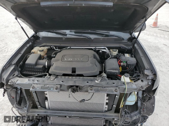 2016 GMC Canyon 4WD SLE with VIN 1GTG6CE30G1191893, listed as a Copart auction lot 87929575 with 19,033 mi miles and Salvage title. Bid and sale history available at DreamBid. Image 11.
