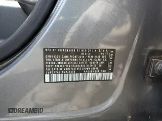 2015 Volkswagen Jetta SE с VIN 3VWD17AJ1FM245438, выставлен на аукционе Copart как лот 58515485 с пробегом 117 796 миль миль и Списание • Salvage title. История ставок и продаж доступна на DreamBid. Изображение 12.