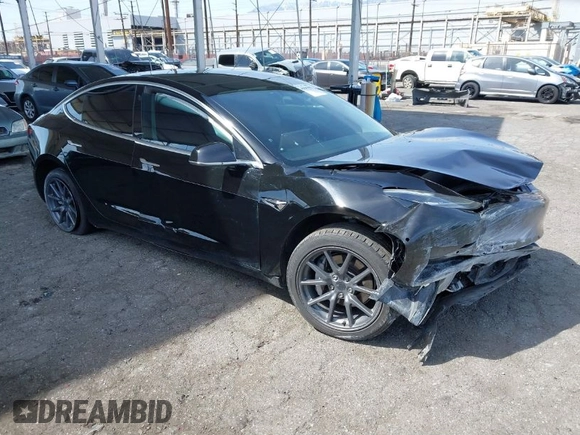2019 Tesla Model 3 Mid Range with VIN 5YJ3E1EA1KF410297, listed as a IAAI auction lot 41841991 with 176,254 mi miles. Bid and sale history available at carsss.com. Image 1.