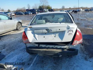 2005 Hyundai Elantra GLS z VIN KMHDN46D25U008262, wystawiony jako IAAI lot #41282976 z przebiegiem 127 731 mil mil oraz . Historia ofert i sprzedaży dostępna na DreamBid. Obrazek 17.