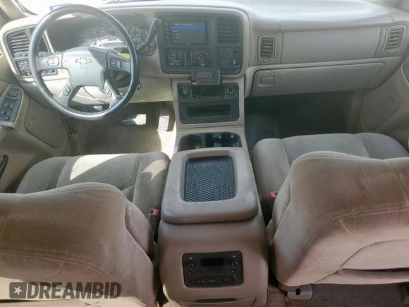 2005 Chevrolet Suburban LS with VIN 3GNEC16Z05G254195, listed as a Copart auction lot 59771655 with 122,825 mi miles and Clean title. Bid and sale history available at DreamBid. Image 8.