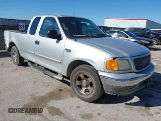 2004 Ford F-150 Heritage XL with VIN 2FTRX17244CA31380, listed as a IAAI auction lot 41753528 with 1 mi miles. Bid and sale history available at carsss.com. Image 1.