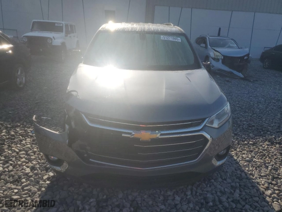 2019 Chevrolet Traverse LT Cloth with VIN 1GNERGKW8KJ305014, listed as a Copart auction lot 51271995 with 33,893 mi miles and Non Repairable. Bid and sale history available at carsss.com. Image 5.