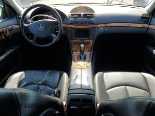 2004 Mercedes-Benz E 320 with VIN WDBUH65J54A383219, listed as a Copart auction lot 58585234 with 235,697 mi miles and Clean Title. Bid and sale history available at DreamBid. Image 8.