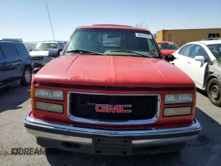 1995 GMC Sierra 1500 z VIN 2GTEK19K1S1590453, wystawiony jako Copart lot #56644075 z przebiegiem 222 590 mil mil oraz Szkoda całkowita • Salvage title. Historia ofert i sprzedaży dostępna na DreamBid. Obrazek 5.
