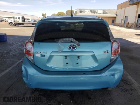 2014 Toyota Prius One z VIN JTDKDTB31E1082652, wystawiony jako Copart lot #58743875 z przebiegiem 296 700 mil mil oraz Szkoda całkowita • Salvage title. Historia ofert i sprzedaży dostępna na DreamBid. Obrazek 6.