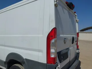 2017 Ram ProMaster Cargo with VIN 3C6TRVNG5HE542646, listed as a IAAI auction lot 41834199 with 225,808 mi miles. Bid and sale history available at carsss.com. Image 6.