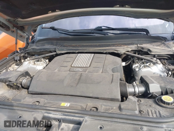 2015 Land Rover Range Rover HSE with VIN SALGS2VF7FA219096, listed as a IAAI auction lot 39996885 with 81,802 mi miles and . Bid and sale history available at DreamBid. Image 10.