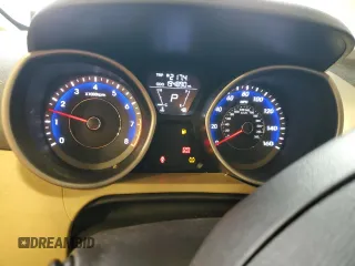2012 Hyundai Elantra GLS с VIN KMHDH4AE3CU233133, выставлен на аукционе Copart как лот 56742795 с пробегом 194 890 миль миль и Списание • Salvage title. История ставок и продаж доступна на DreamBid. Изображение 9.