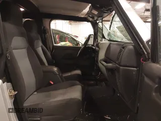 2005 Jeep Wrangler Unlimited with VIN 1J4FA44S05P359173, listed as a IAAI auction lot 41275179 with 75,035 mi miles. Bid and sale history available at carsss.com. Image 5.