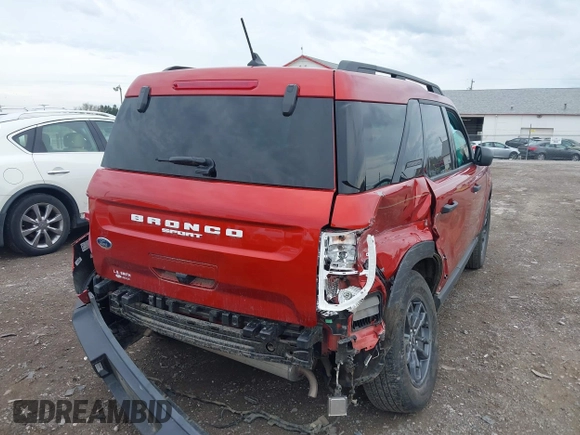 2024 Ford Bronco Sport Big Bend z VIN 3FMCR9B66RRE05409, wystawiony jako IAAI lot #41960846 z przebiegiem 20 159 mil mil oraz . Historia ofert i sprzedaży dostępna na DreamBid. Obrazek 6.