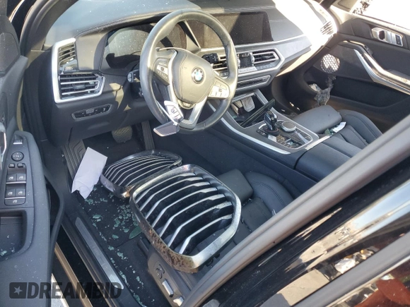 2022 BMW X5 sDrive40i with VIN 5UXCR4C00N9M47130, listed as a Copart auction lot 47054295 with Not Provided miles and Salvage Title. Bid and sale history available at DreamBid. Image 8.