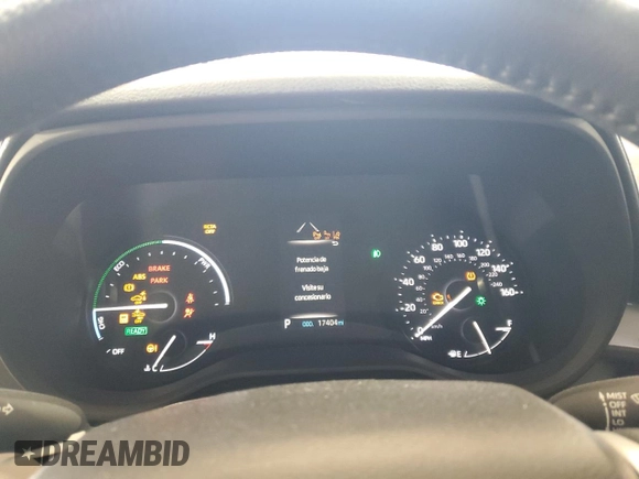 2024 Toyota Sienna XLE with VIN 5TDJSKFC6RS109729, listed as a Copart auction lot 49429595 with 17,404 mi miles and Salvage Title. Bid and sale history available at DreamBid. Image 9.
