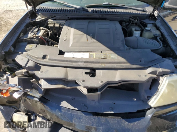 2006 Lincoln Navigator Luxury with VIN 5LMFU27586LJ16641, listed as a Copart auction lot 79406364 with 129,960 mi miles and Salvage Title. Bid and sale history available at carsss.com. Image 13.
