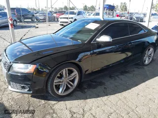 2012 Audi S5 Prestige with VIN WAUVVAFR3CA012447, listed as a IAAI auction lot 41847641 with 95,101 mi miles. Bid and sale history available at carsss.com. Image 17.
