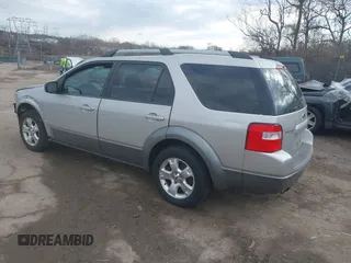 2006 Ford Freestyle SEL with VIN 1FMDK05136GA00325, listed as a IAAI auction lot 41486682 with 201,571 mi miles. Bid and sale history available at carsss.com. Image 3.
