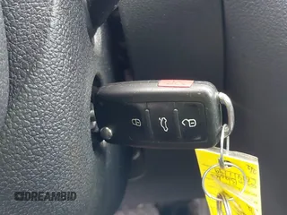 2012 Volkswagen Jetta SE с VIN 3VWDX7AJ4CM411199, выставлен на аукционе IAAI как лот 42535994 с пробегом 148 475 миль миль и . История ставок и продаж доступна на DreamBid. Изображение 11.