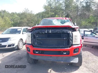 2016 Ford F-250 Lariat z VIN 1FT7W2BT7GEA63075, wystawiony jako IAAI lot #41837115 z przebiegiem 140 110 mil mil oraz . Historia ofert i sprzedaży dostępna na DreamBid. Obrazek 12.