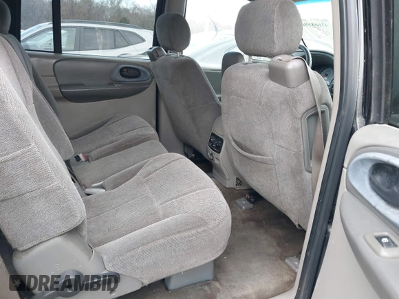 2004 Chevrolet TrailBlazer EXT LT with VIN 1GNET16S546225181, listed as a IAAI auction lot 41668586 with 1 mi miles. Bid and sale history available at carsss.com. Image 8.