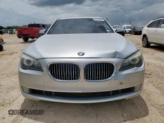 2012 BMW 7 Series 740i with VIN WBAKA4C5XCC613599, listed as a Copart auction lot 62951835 with 102,534 mi miles and Clean title. Bid and sale history available at DreamBid. Image 5.