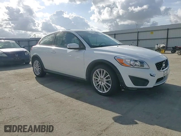 2011 Volvo C30 with VIN YV1672MK3B2205455, listed as a Copart auction lot 51128085 with 100,576 mi miles and Salvage Title. Bid and sale history available at carsss.com. Image 10.