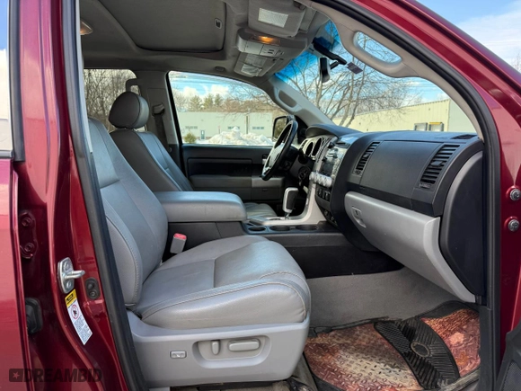 2007 Toyota Tundra LTD with VIN 5TBDV58177S478722, listed as a Copart auction lot 47595765 with 262,611 mi miles and Clean Title. Bid and sale history available at carsss.com. Image 5.