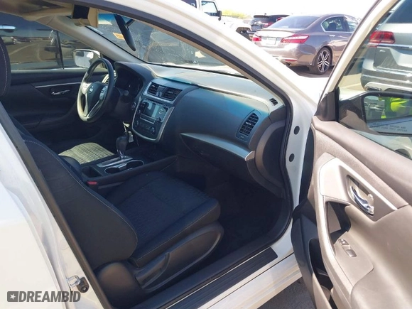 2018 Nissan Altima 2.5 SR with VIN 1N4AL3AP7JC254982, listed as a IAAI auction lot 41857690 with 101,417 mi miles. Bid and sale history available at carsss.com. Image 5.