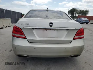 2014 Hyundai Equus Signature with VIN KMHGH4JHXEU082883, listed as a Copart auction lot 53679875 with 115,359 mi miles and Non Repairable. Bid and sale history available at DreamBid. Image 6.